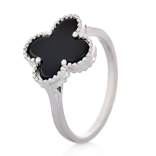 Серебряное кольцо с ониксом чёрным  (S002715)